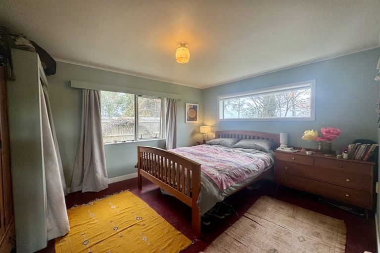 Photo of property in Vynfields, 22 Omarere Road, Martinborough, 5711