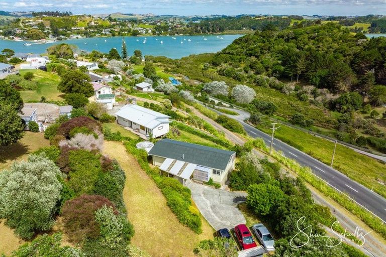 Photo of property in 1111 Whakapirau Road, Whakapirau, Maungaturoto, 0583