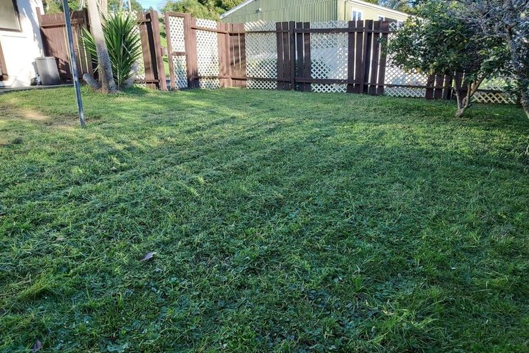 Photo of property in 2/708 Beach Road, Browns Bay, Auckland, 0630