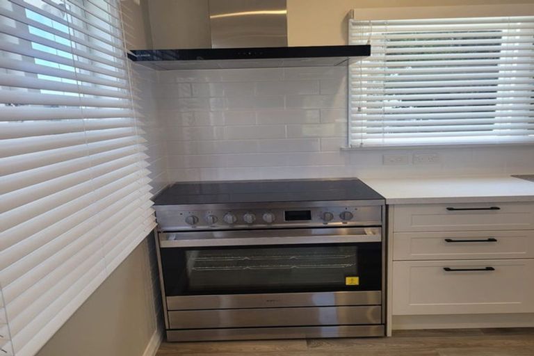 Photo of property in 103 Beach Road, Pahurehure, Papakura, 2113