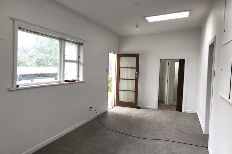 Photo of property in 14 Prince Street, Mount Victoria, Wellington, 6011