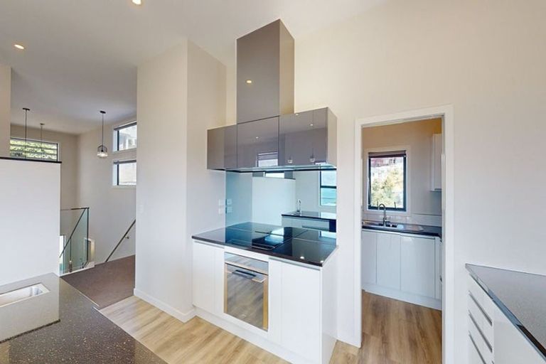 Photo of property in 1 Lyons Crescent, Strathmore Park, Wellington, 6022