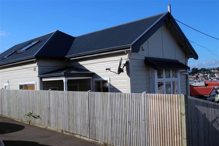 Photo of property in 14a Stoke Street, Newtown, Wellington, 6021