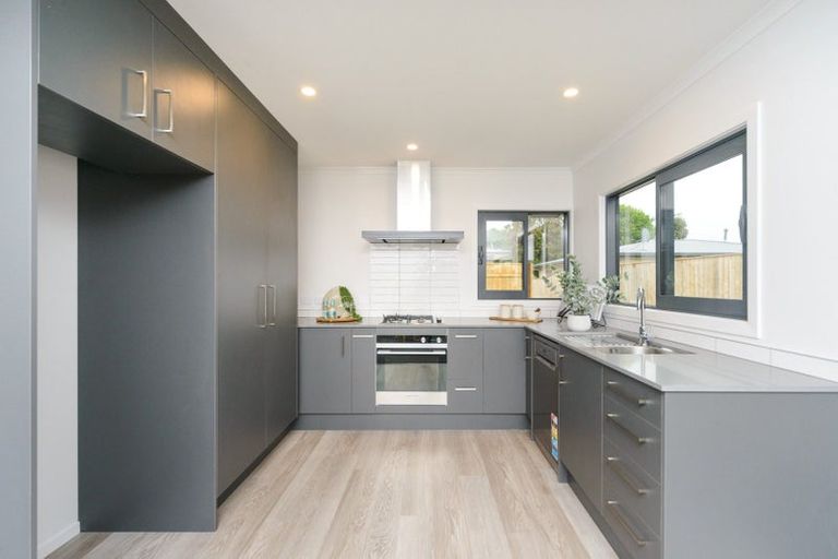 Photo of property in 20 Highbury Avenue, Highbury, Palmerston North, 4412