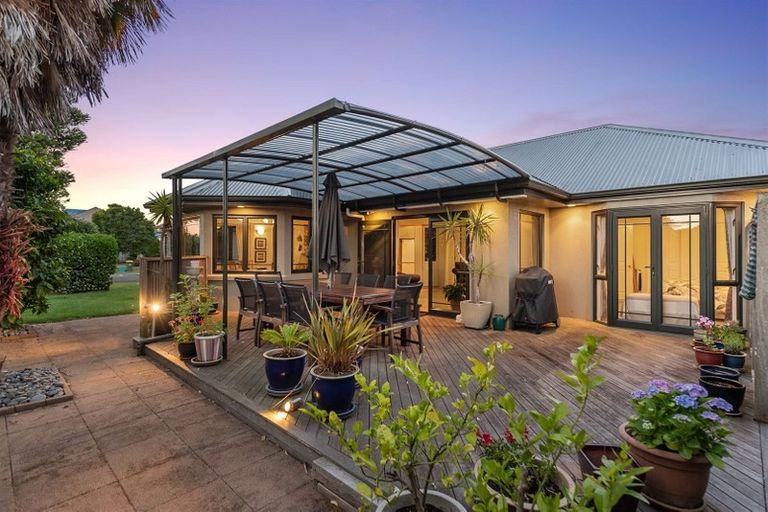 Photo of property in 11 Grosvenor Place, Rototuna, Hamilton, 3210