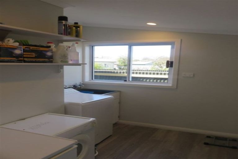 Photo of property in 12 Connolly Street, Geraldine, 7930