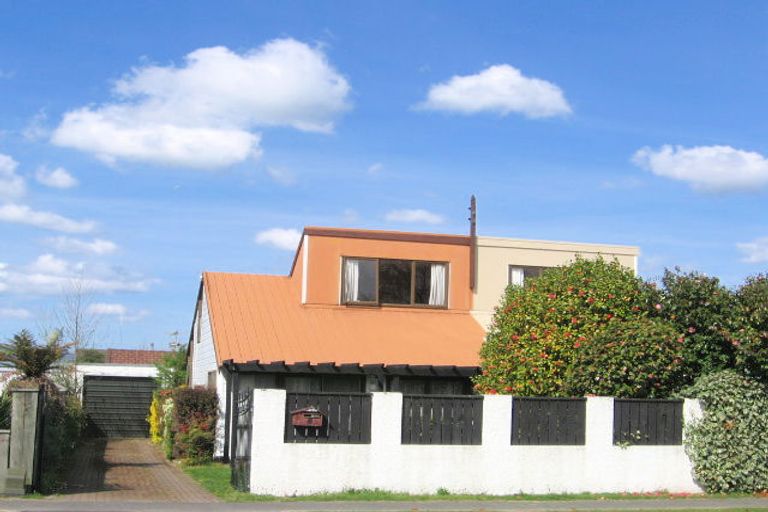 Photo of property in 8 James Street, Victoria, Rotorua, 3010