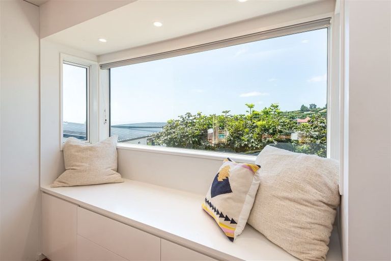 Photo of property in 40 Belleview Terrace, Mount Pleasant, Christchurch, 8081