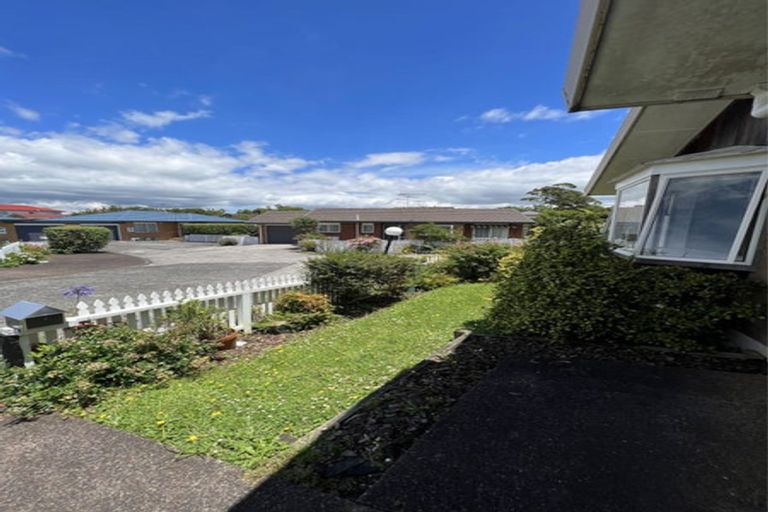 Photo of property in 12/171 Pigeon Mountain Road, Half Moon Bay, Auckland, 2012