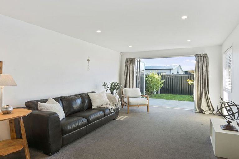 Photo of property in 42 Caulfield Avenue, Halswell, Christchurch, 8025