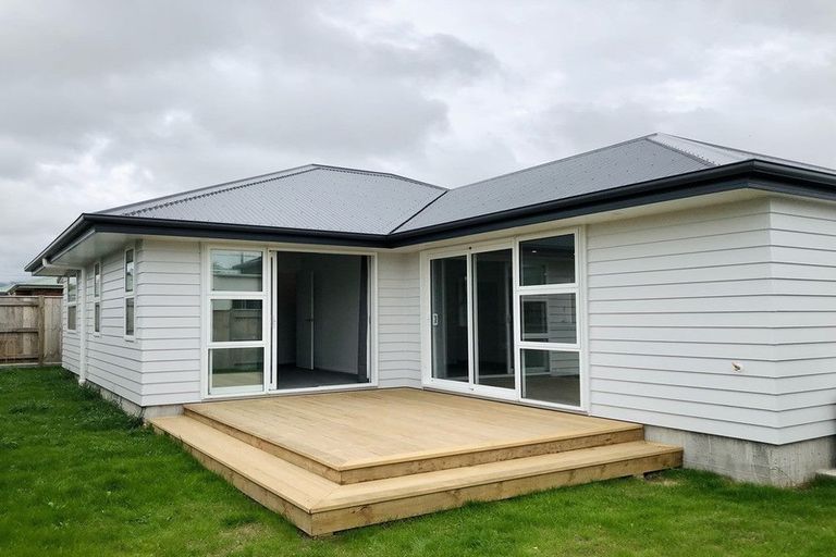 Photo of property in 19a Mckenzie Street, Levin, 5510