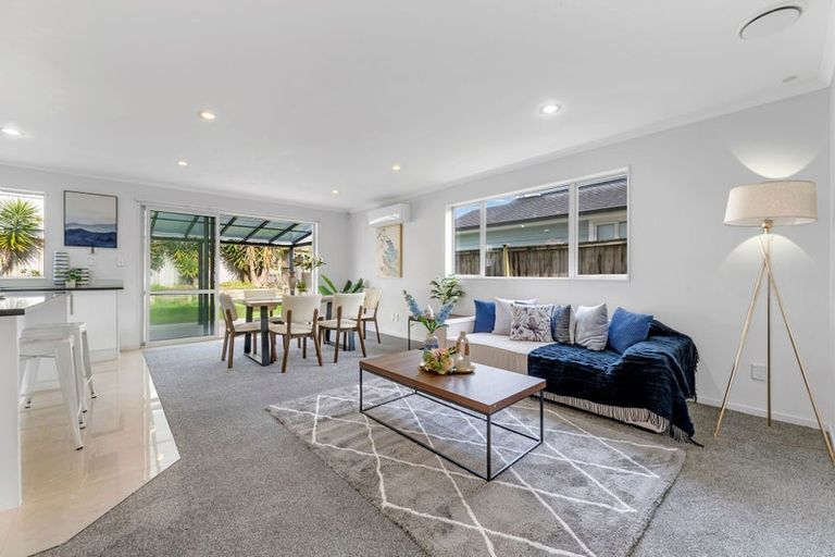Photo of property in 58 Hughs Way, Flat Bush, Auckland, 2019