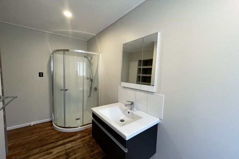 Photo of property in 97 Dowse Drive, Maungaraki, Lower Hutt, 5010