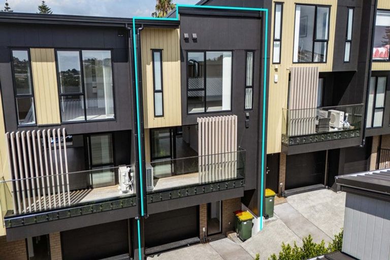 Photo of property in 3/53 Drake Street, Howick, Auckland, 2014