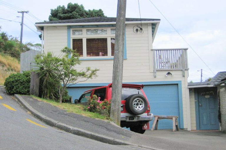 Photo of property in 26 Butt Street, Brooklyn, Wellington, 6021