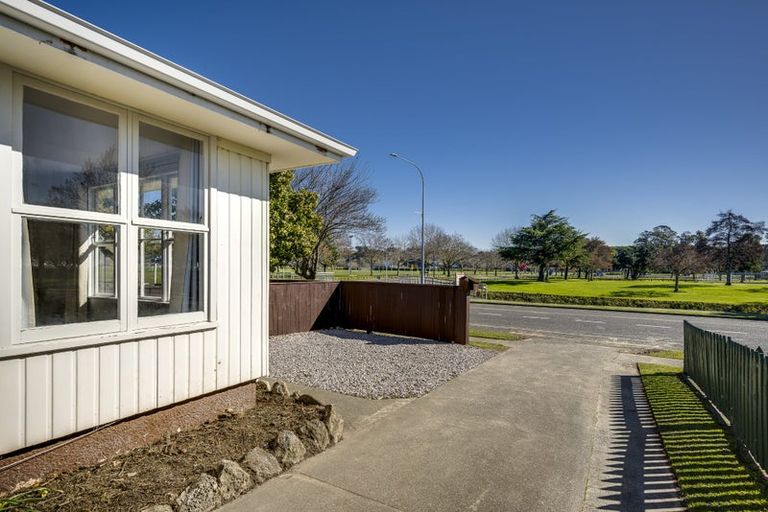 Photo of property in 281 Westminster Avenue, Tamatea, Napier, 4112