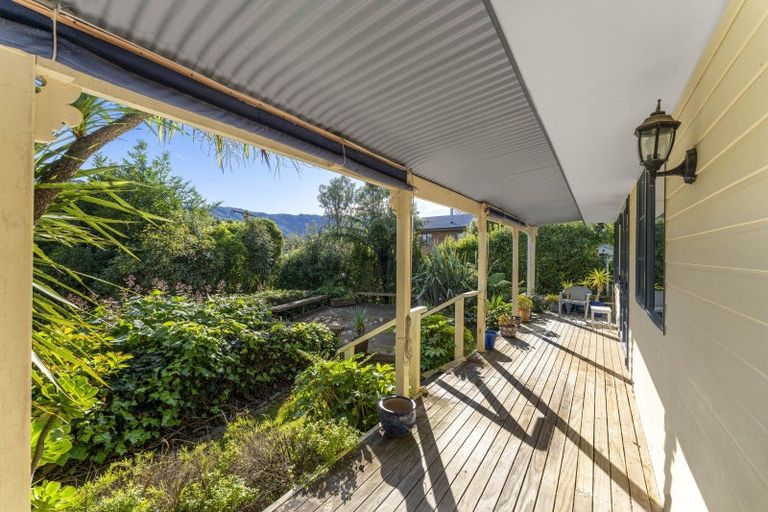 Photo of property in 1695 Queen Charlotte Drive, Linkwater, Picton, 7281