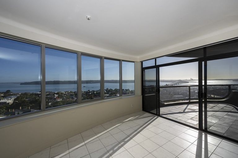 Photo of property in Shangri La Apartments, 7/97 Jervois Road, Herne Bay, Auckland, 1011