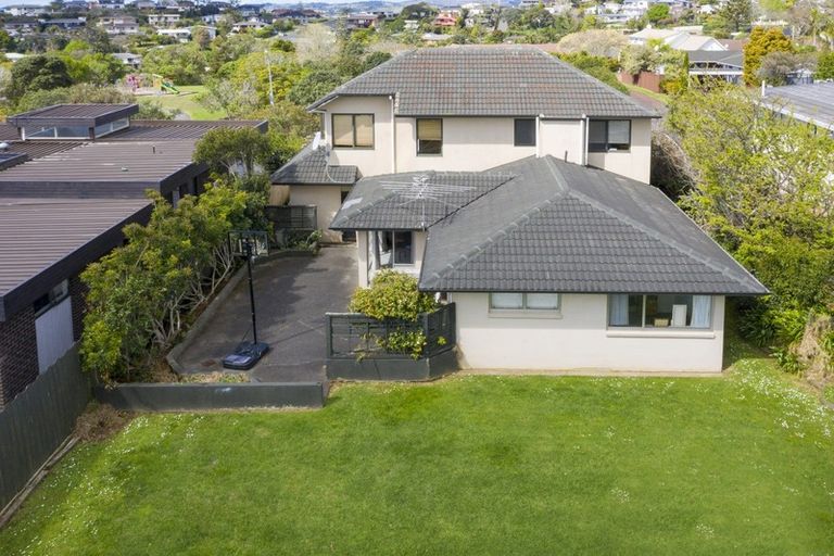 Photo of property in 69 John Gill Road, Shelly Park, Auckland, 2014