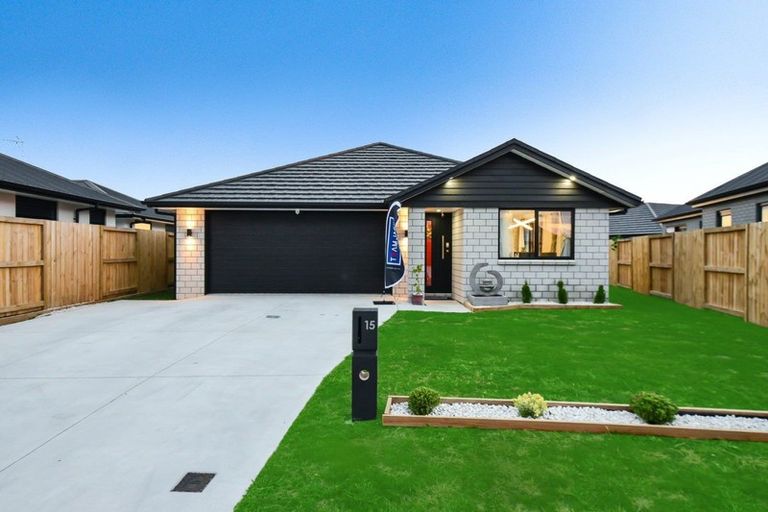 Photo of property in 15 Kowaro Street, Rototuna North, Hamilton, 3210