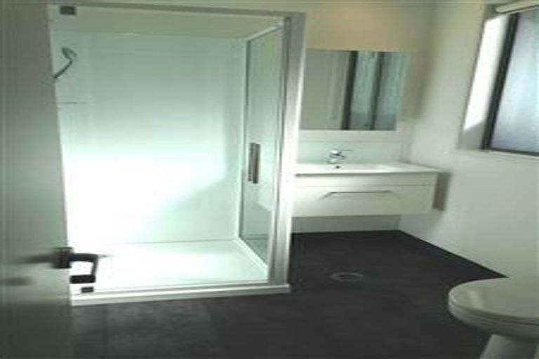 Photo of property in 301/160b Hobsonville Point Road, Hobsonville, Auckland, 0616