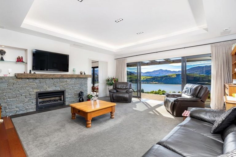 Photo of property in 56 Hayes View Lane, Lake Hayes, Queenstown, 9371