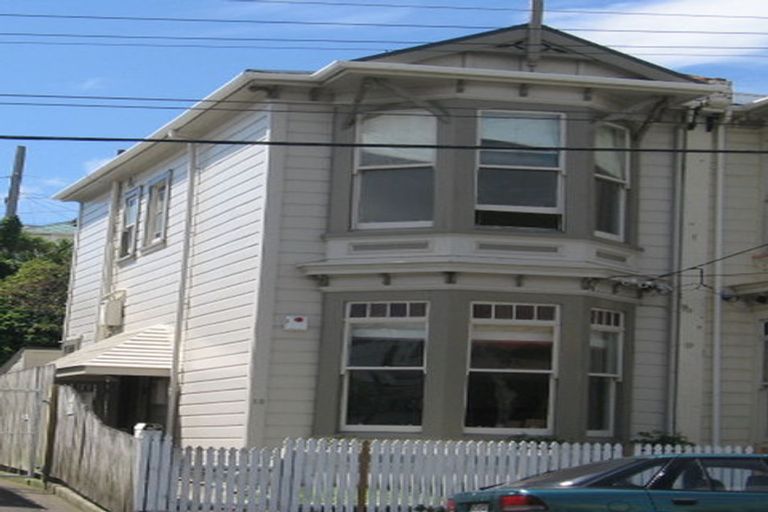 Photo of property in 15 Elizabeth Street, Mount Victoria, Wellington, 6011