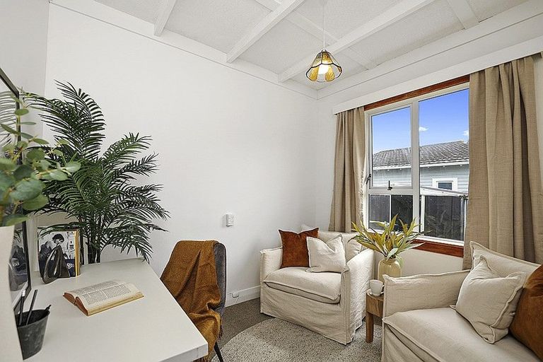 Photo of property in 37 Newton Street, Fitzroy, New Plymouth, 4312
