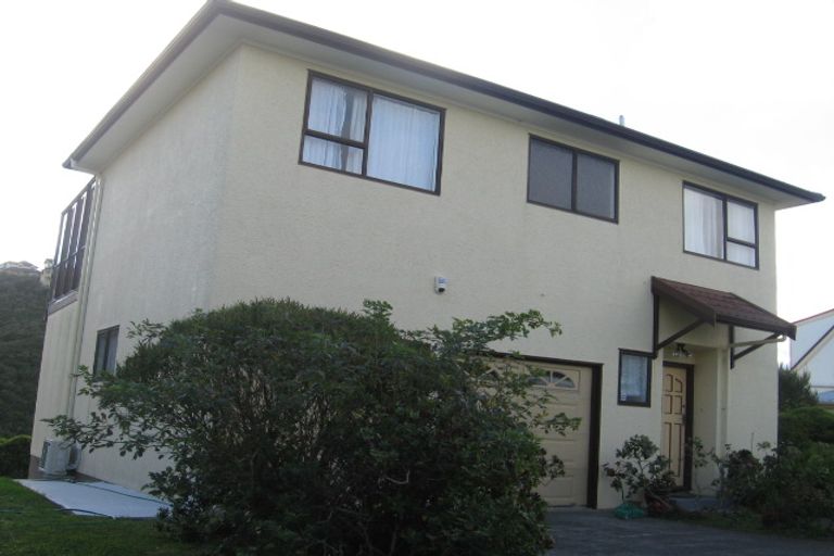 Photo of property in 13 Colorado Grove, Brooklyn, Wellington, 6021