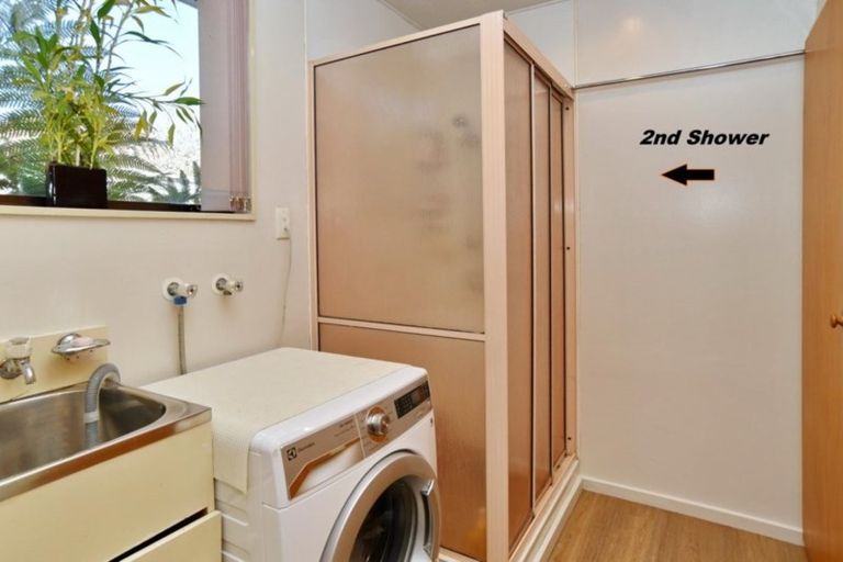 Photo of property in 310 Lake Terrace Road, Shirley, Christchurch, 8061