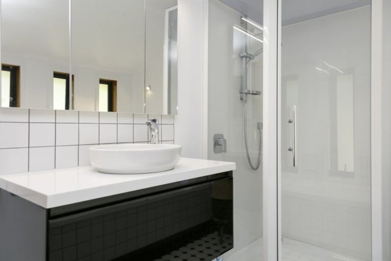 Photo of property in 924 Poihipi Road, Oruanui, Taupo, 3377