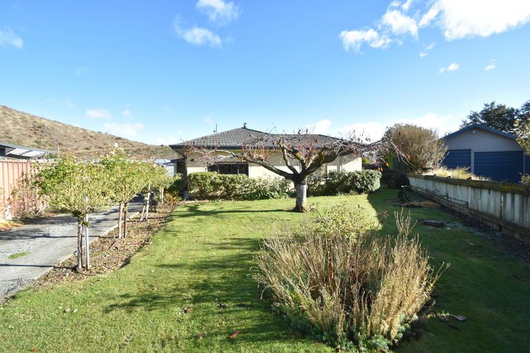 Photo of property in 7 Totara Peak Crescent, Omarama, 9412