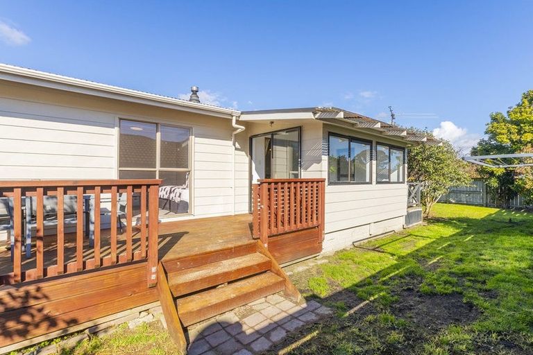 Photo of property in 29a Oriwa Street, Waikanae, 5036
