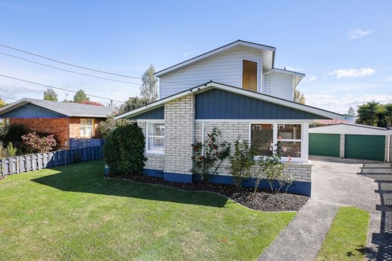 Photo of property in 45 Garden Heights Avenue, Glenview, Hamilton, 3206