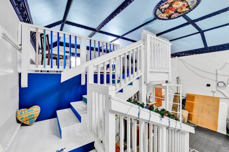 Photo of property in 20 Domett Street, Waitara, 4320