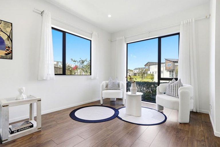 Photo of property in 63 Makete Crescent, Hobsonville, Auckland, 0618