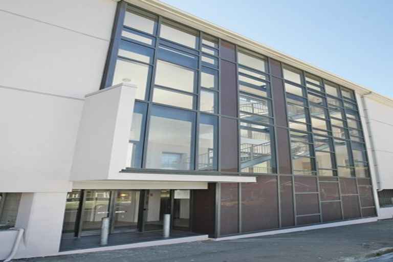 Photo of property in Luxford Villas, 308/72 Herald Street, Berhampore, Wellington, 6023