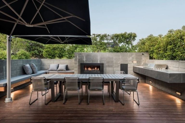 Photo of property in 138a Fendalton Road, Fendalton, Christchurch, 8052