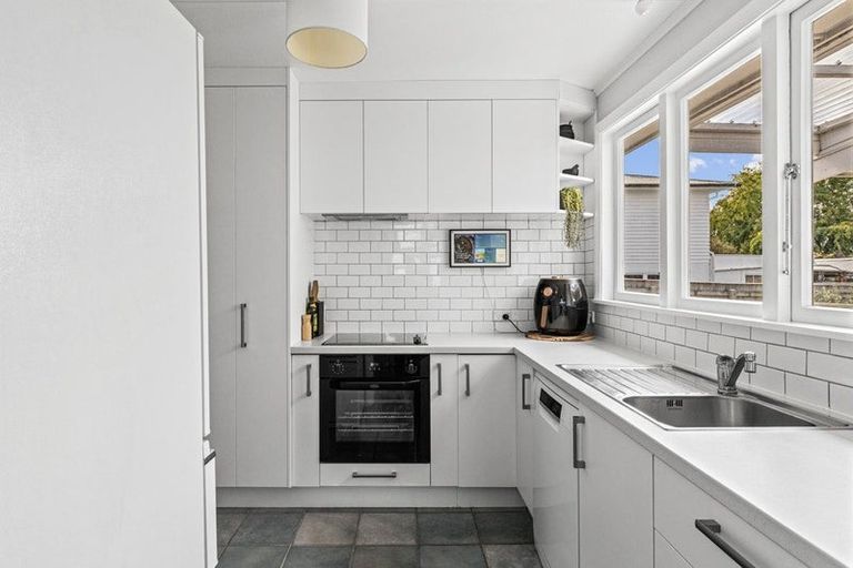 Photo of property in 57 West Street, Feilding, 4702