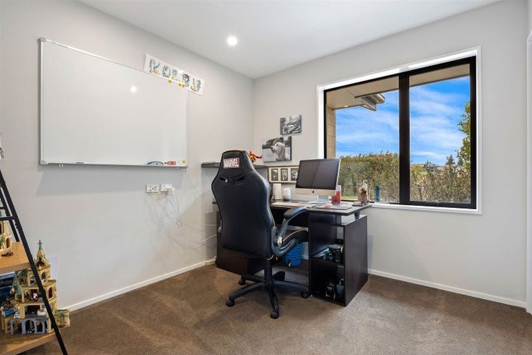 Photo of property in 2 Jacks Drive, West Melton, 7618