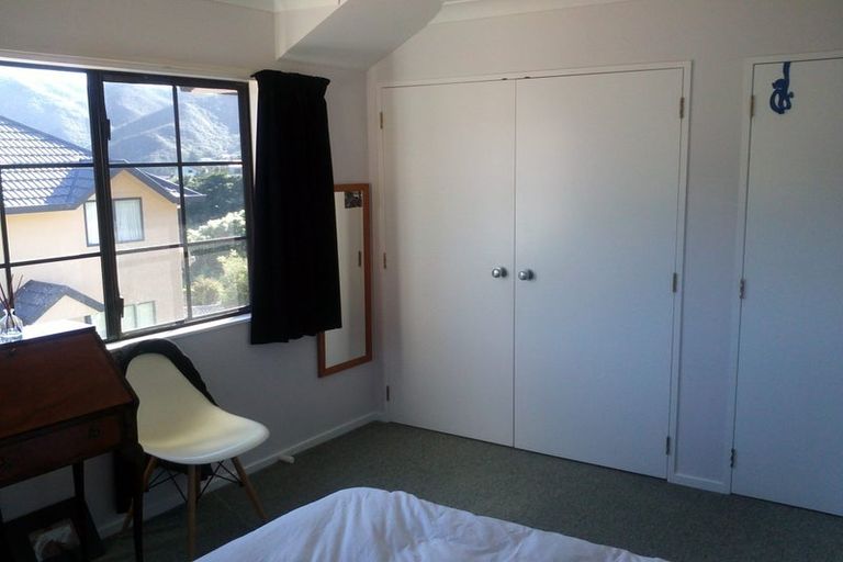 Photo of property in 77a Woodhouse Avenue, Karori, Wellington, 6012