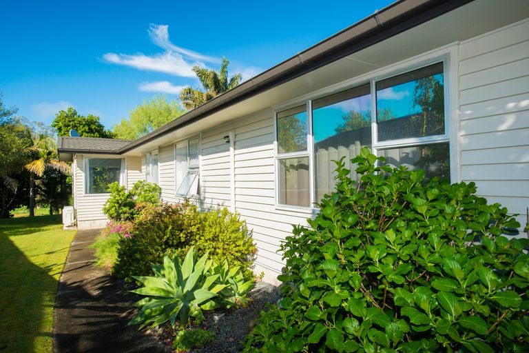 Photo of property in 9 Mason Street, Riverdale, Gisborne, 4010