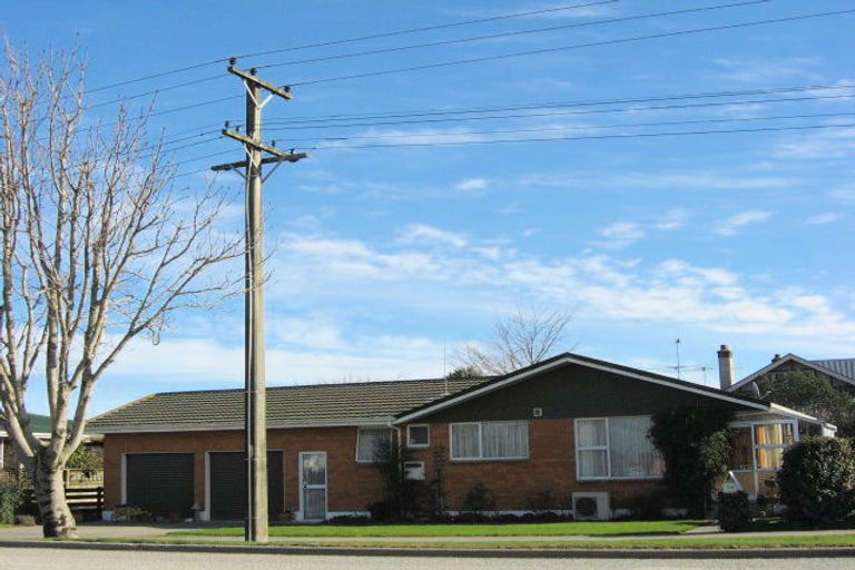 Photo of property in 34 Great North Road, Winton, 9720