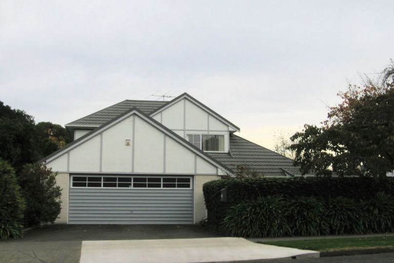 Photo of property in 44a Ngarara Road, Waikanae, 5036