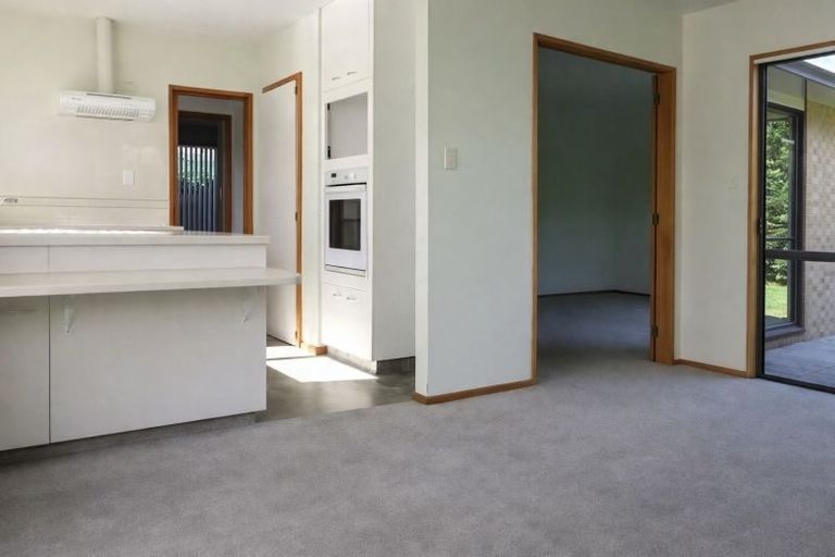 Photo of property in 30 Kintyre Drive, Broomfield, Christchurch, 8042