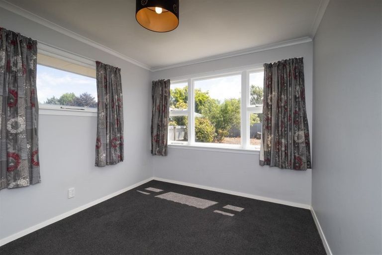 Photo of property in 48 Mcmurdo Street, Tinwald, Ashburton, 7700