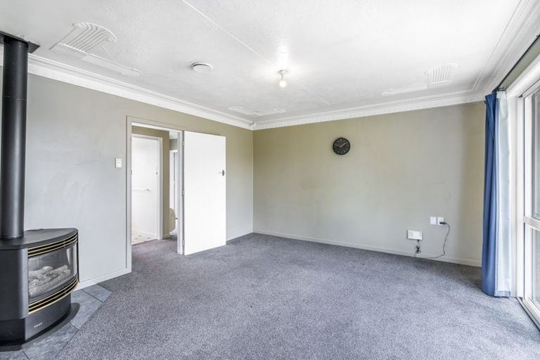 Photo of property in 1 Ward Street, Waverley, Invercargill, 9810