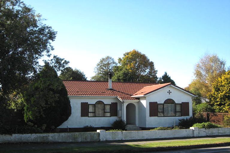 Photo of property in 86 Wairakei Road, Bryndwr, Christchurch, 8052