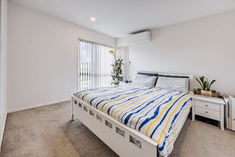 Photo of property in 56 Picturesque Drive, Flat Bush, Auckland, 2019