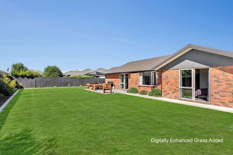 Photo of property in 6 Donatello Drive, Rolleston, 7614